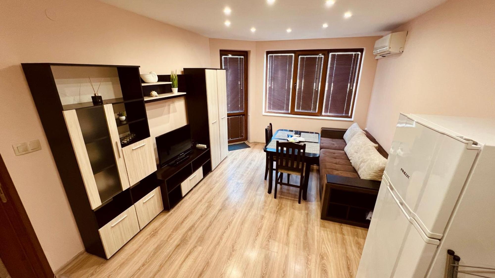 Roza Home Warna Exterior foto